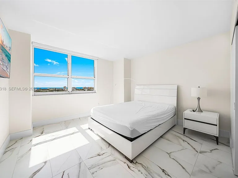 650 West Ave #1408 — Photo 25