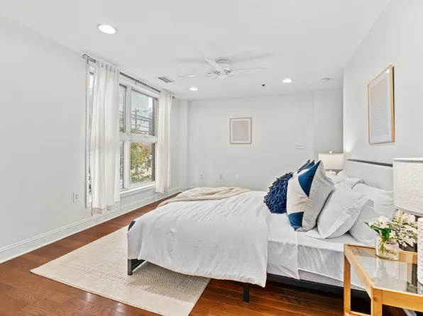 70 Adams Street image 16 of 47