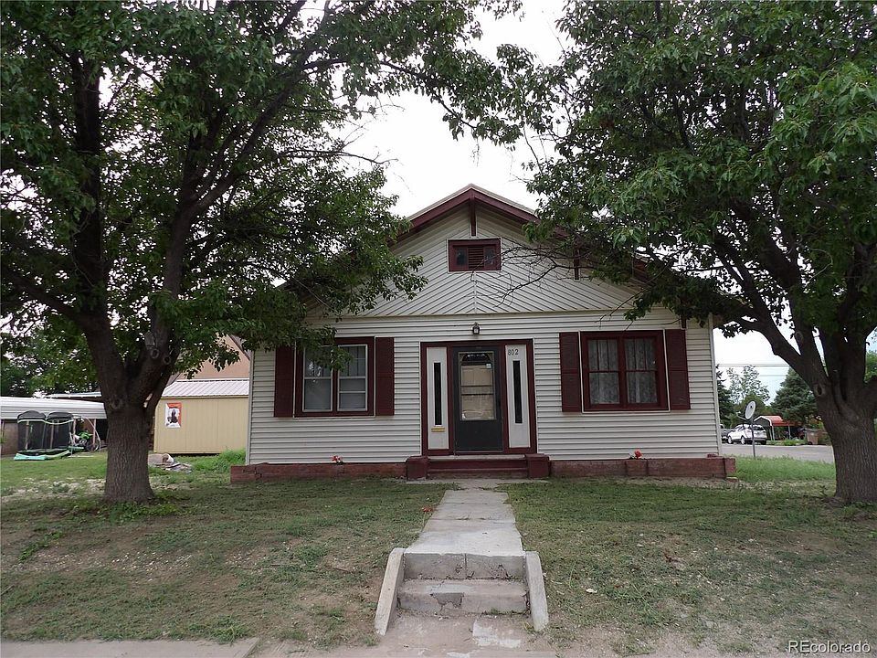 1st image of 802 Lincoln Ave