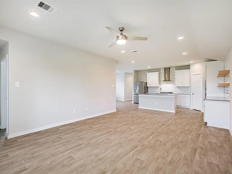 12534 Newport Arch Ln — Photo 5
