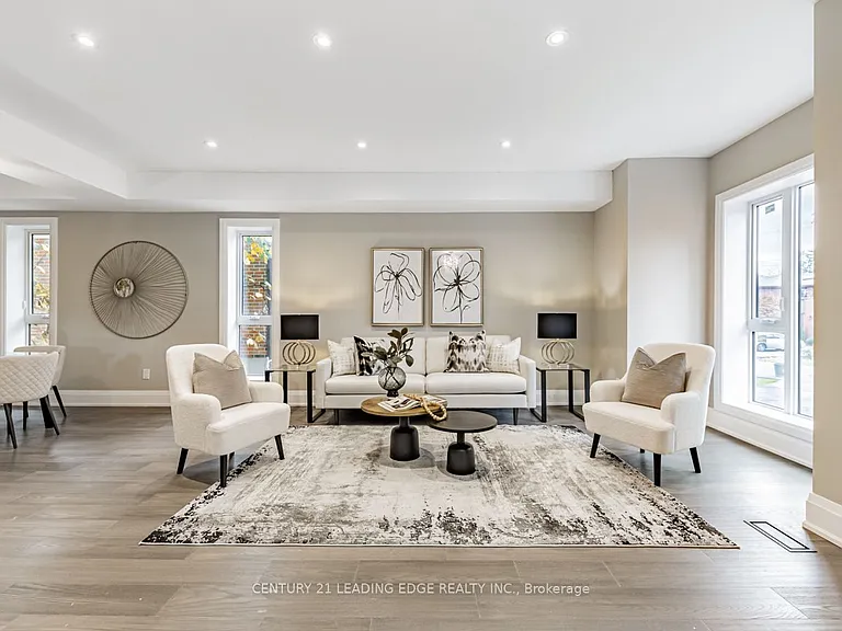 19 Donalda Cres #UPPER — Photo 6