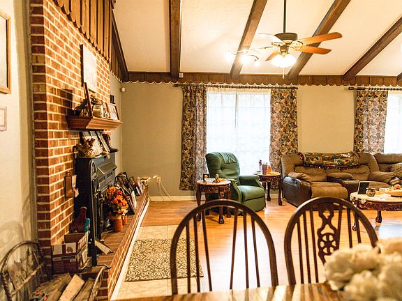 5th image of 920 Deer Cove Rd