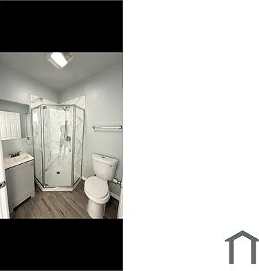 Studio, 200 sqft, $1,350 — Photo 3