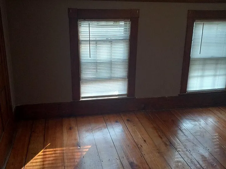 31 Durrell St — Photo 9