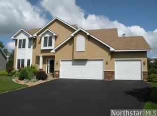 9600 Coneflower Cir N, Champlin, MN 55316