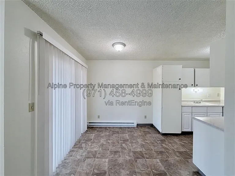 13317 SW 17th St — Photo 6