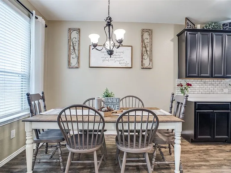 2151 Lost Timbers Dr — Photo 19