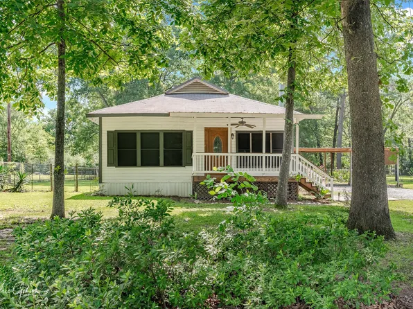 3247 Hiawatha Dr, Shreveport, LA 71107