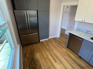 126 N Ellsworth Ave #B, San Mateo, CA 94401