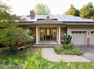 40 Lakeview Avenue, Kingston, NY 12401