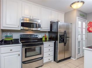 4042 Ridglea Country Club Dr APT 1109, Fort Worth, TX 76126