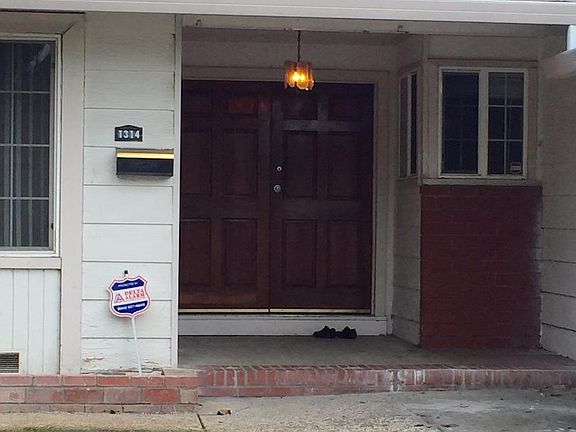2nd image of 1314 Becket Dr