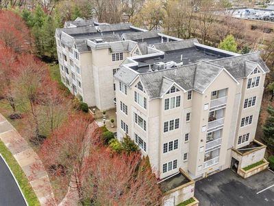 2 Homestead Ln UNIT 212, Greenwich, CT, 06831