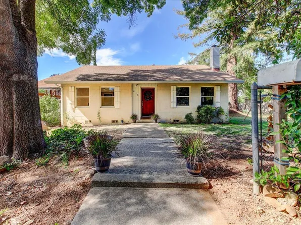 848 Live Oak Way, Auburn, CA 95603