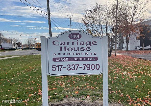 Carriage House Apartments