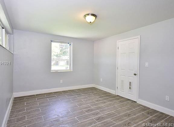 4th image of 14425 NW 16th Dr