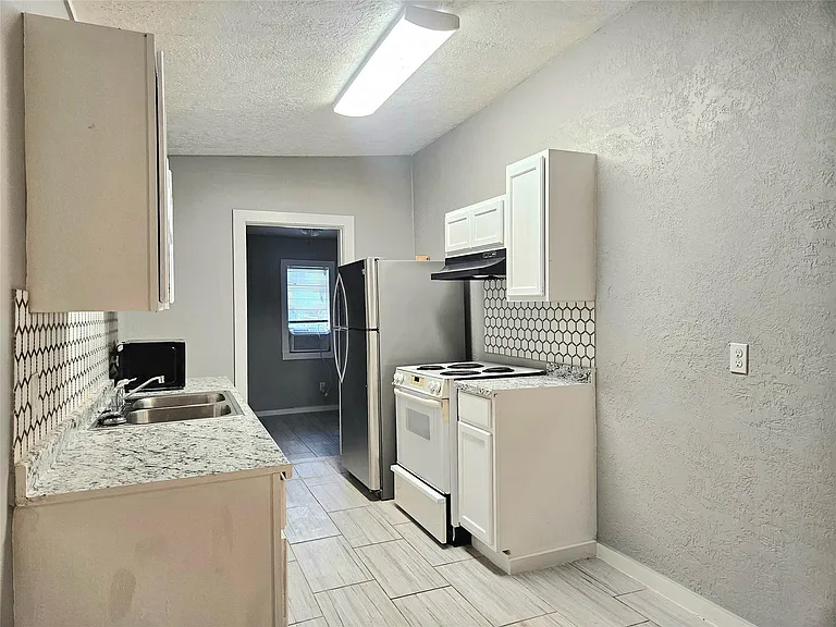 4419 W Bayshore Dr #6 — Photo 6
