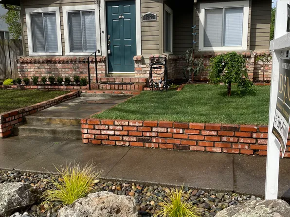 1856 51st St, Sacramento, CA 95819