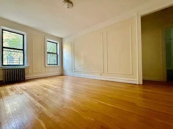 (undisclosed Address), Yonkers, NY 10703