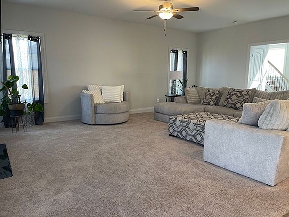 5th image of 510 White Shoal Way