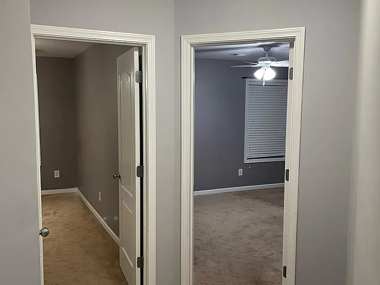 Hallway to secondary rooms