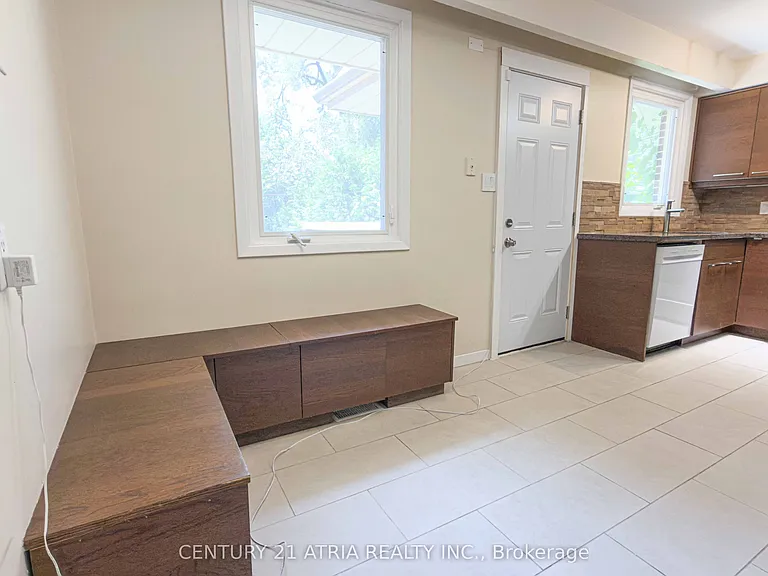 11 Danville Dr — Photo 15