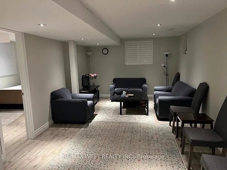82 Antique Dr #BASEMENT — Photo 7