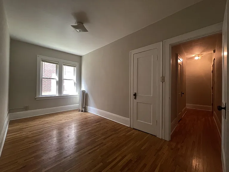 3528 Emerson Ave S #4 — Photo 4