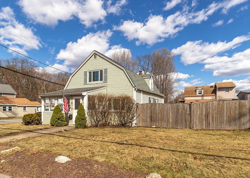 154 Main St, Wilmington, MA 01887 Zillow