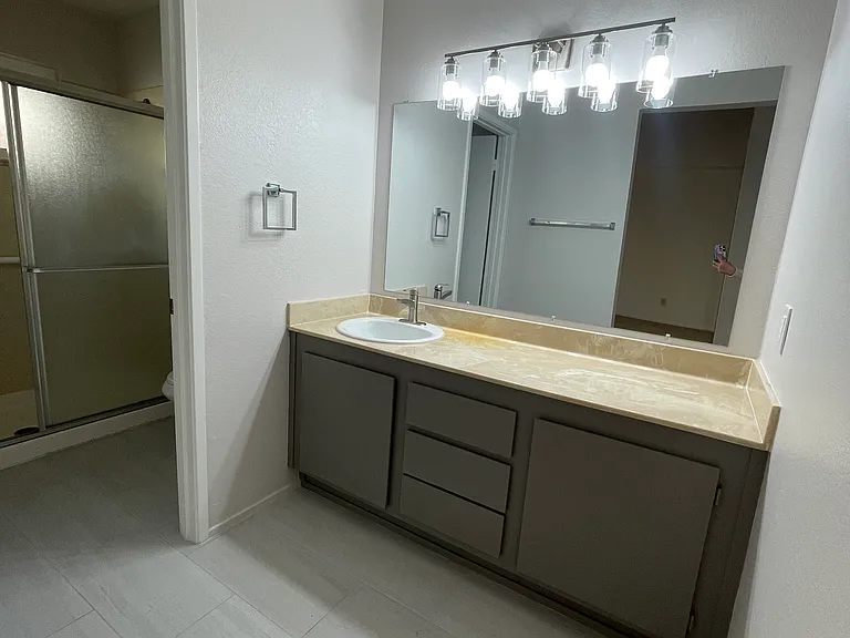 5471 Tara Dr — Photo 7