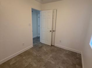 409 Plymouth Ave, Bakersfield, CA 93308