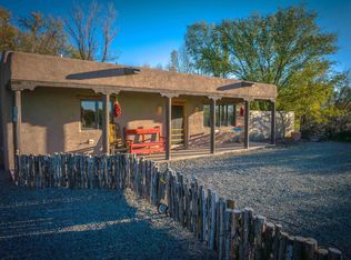 327B Valverde St, Taos, NM 87571