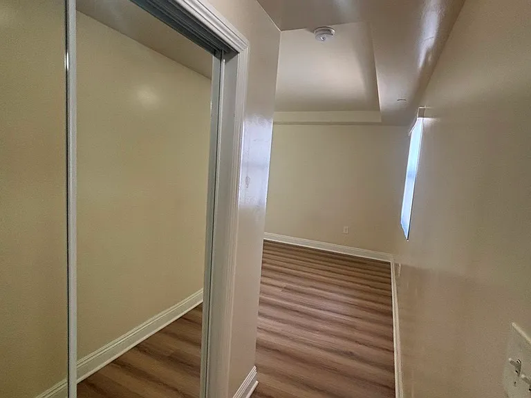9029 S Avalon Blvd — Photo 10