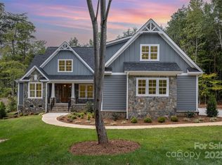 3215 James Plantation Dr, Denver, NC 28037