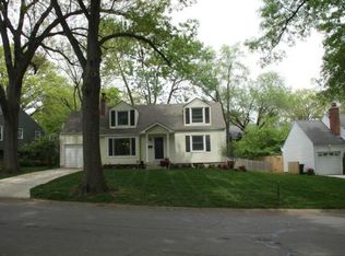 4112 Oxford Rd, Prairie Village, KS 66208