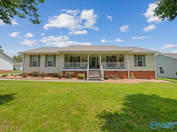 710 Solitude Ave, Albertville, AL 35950