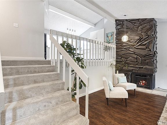 4th image of 8015 142nd Street Ct NW