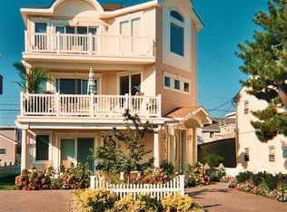 310 38th St S, Brigantine, NJ 08203