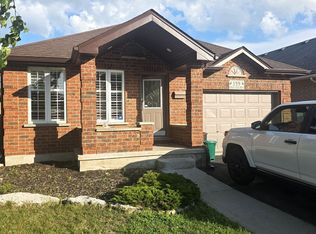 139 Green Vista Dr, Cambridge, ON N1T 1Y8