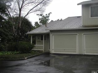 124 Acorn Dr, Petaluma, CA 94952