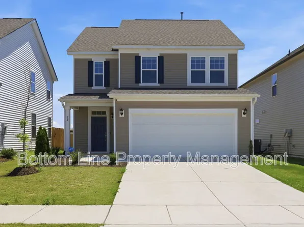 24 Blackthorn Ln, Angier, NC 27501