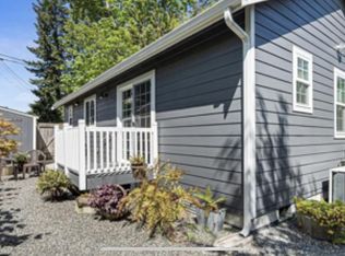 23220-B 14th Ave S, Des Moines, WA 98198