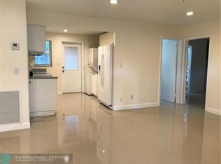 272 Pine Cir, Boca Raton, FL 33432