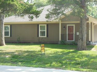 505 NW Olive St APT A, Lees Summit, MO 64063