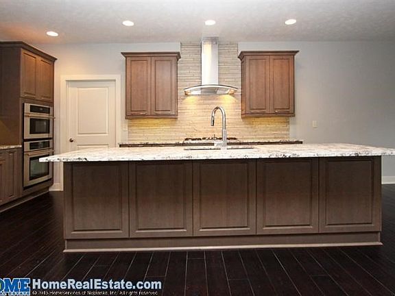4th image of 6300 Camellia Ct