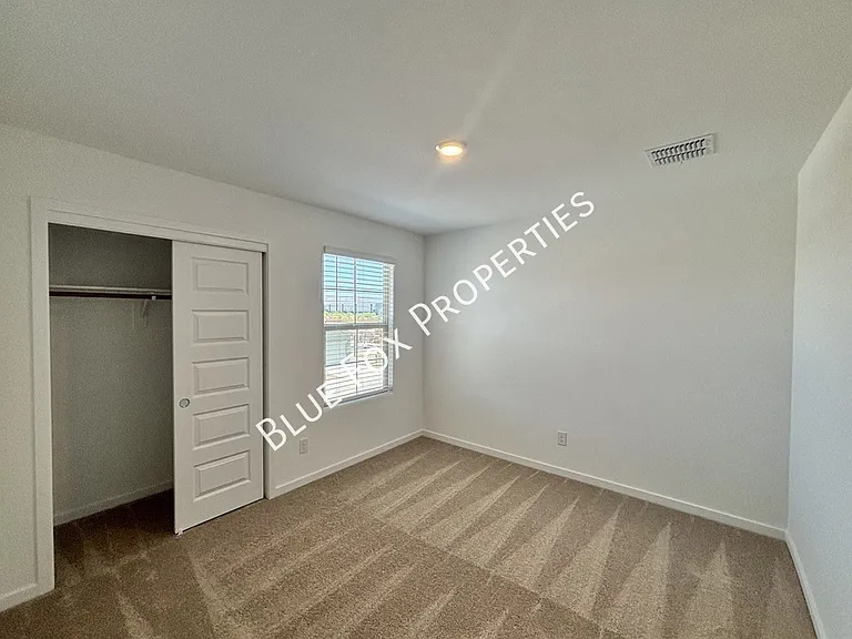 10253 W Sumullen St — Photo 23