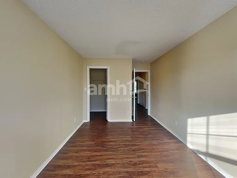 1494 Blue Grass Pkwy — Photo 18