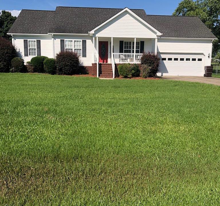 2nd image of 105 Summerdale Dr