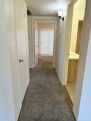 WESTMARC APARTMENT HOMES Photo 1