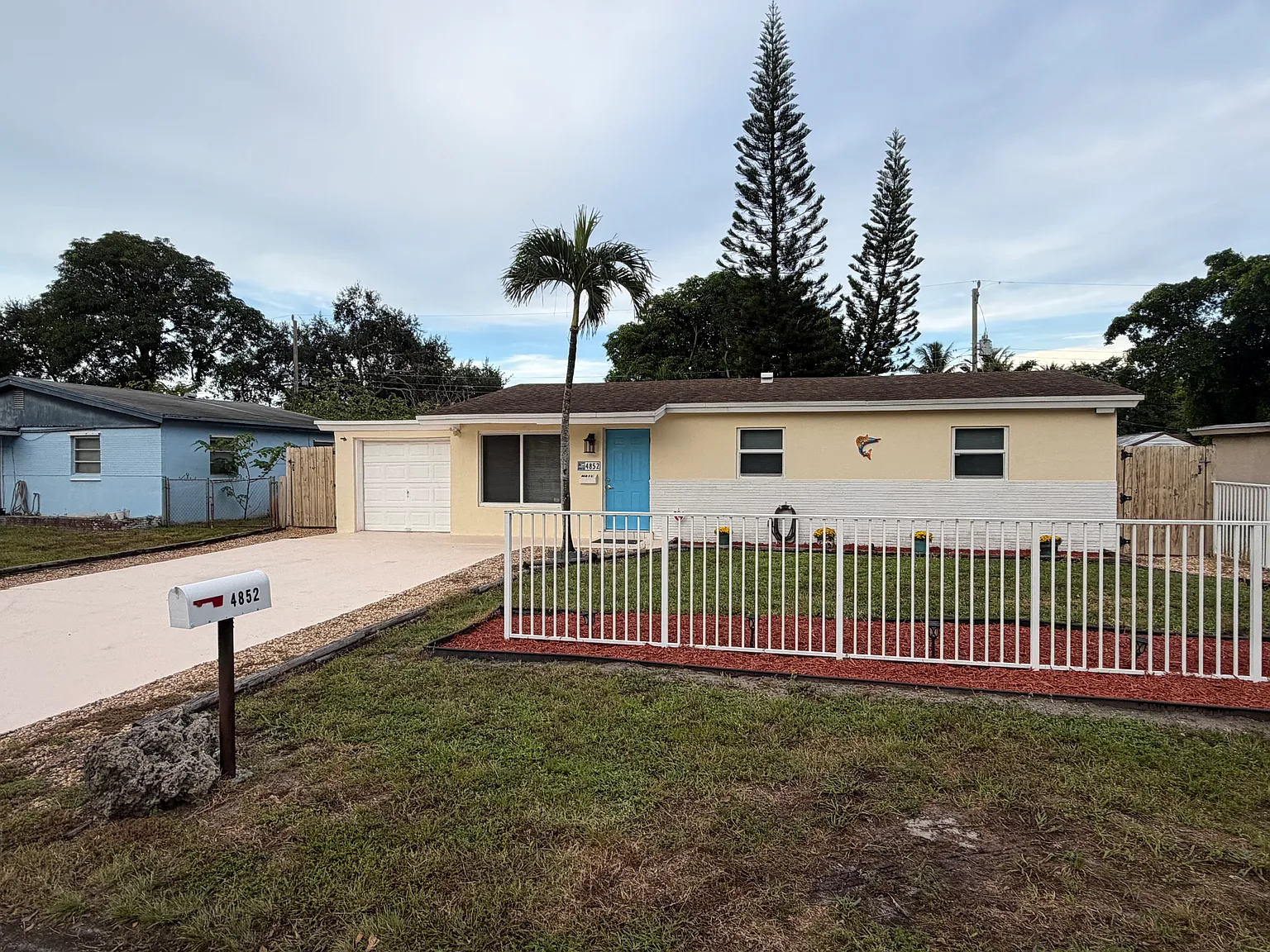 3 bed, 1120 sqft, $2,950 — Photo 3